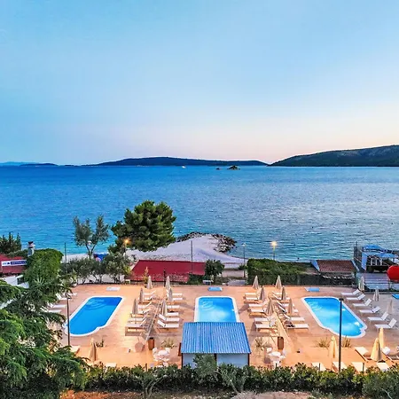 Appartement Medena-5 By Interhome