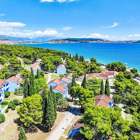 Medena-5 By Interhome Appartement