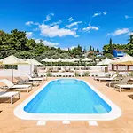 Apartment Medena-5 By Interhome Trogir