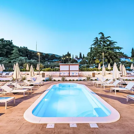 Apartman Medena-5 By Interhome