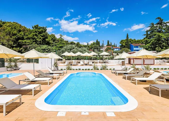 Appartement Medena-5 By Interhome Trogir